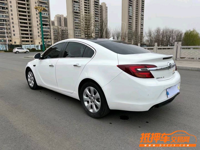 徐州15年别克君威5