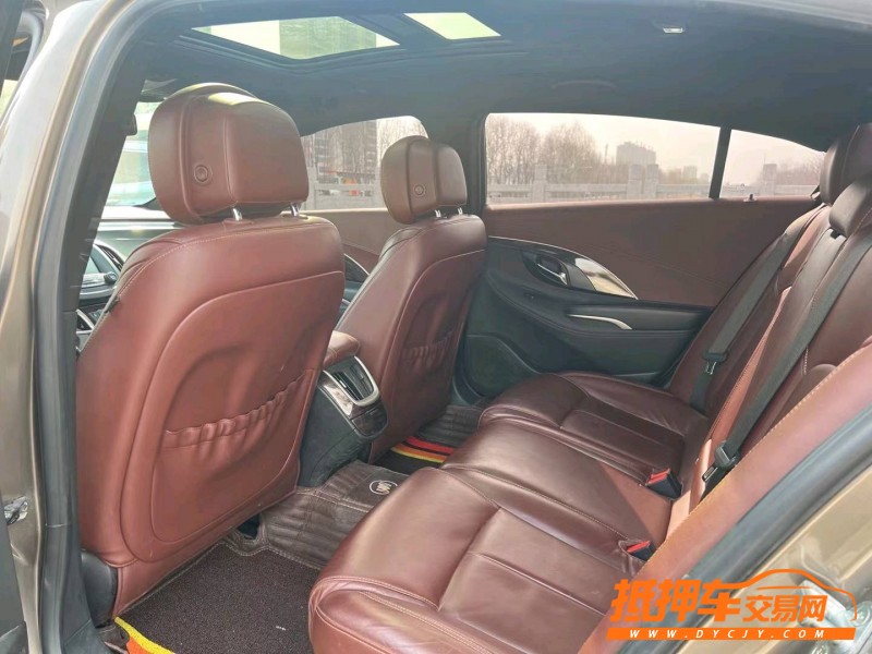 徐州16年别克君越5