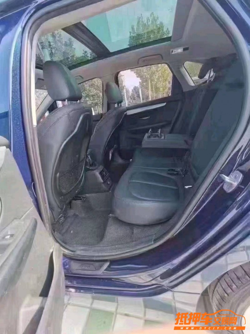 北京18年宝马2系3