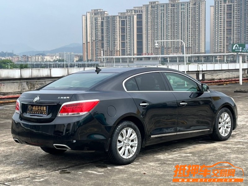 东莞11年别克君越1