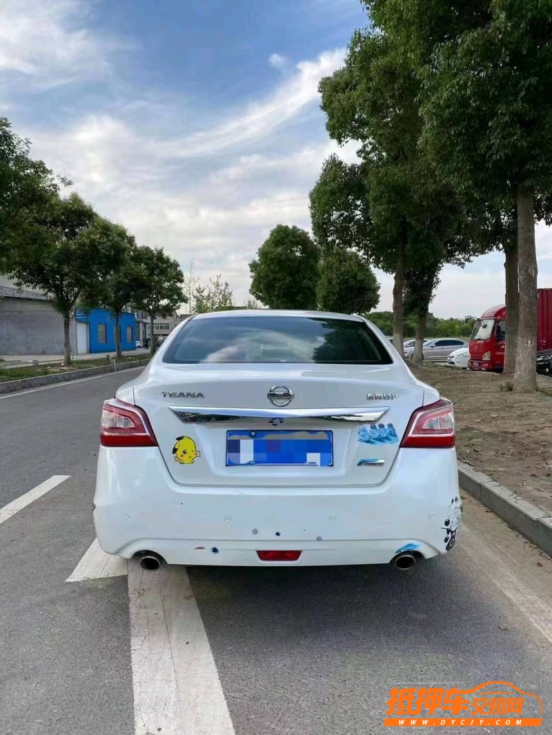 連云港15年日產天籟4