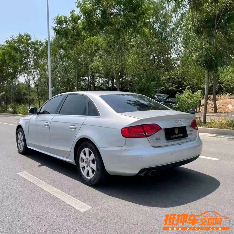 潍坊10年奥迪A4L7