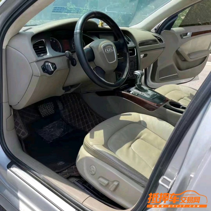 潍坊10年奥迪A4L8