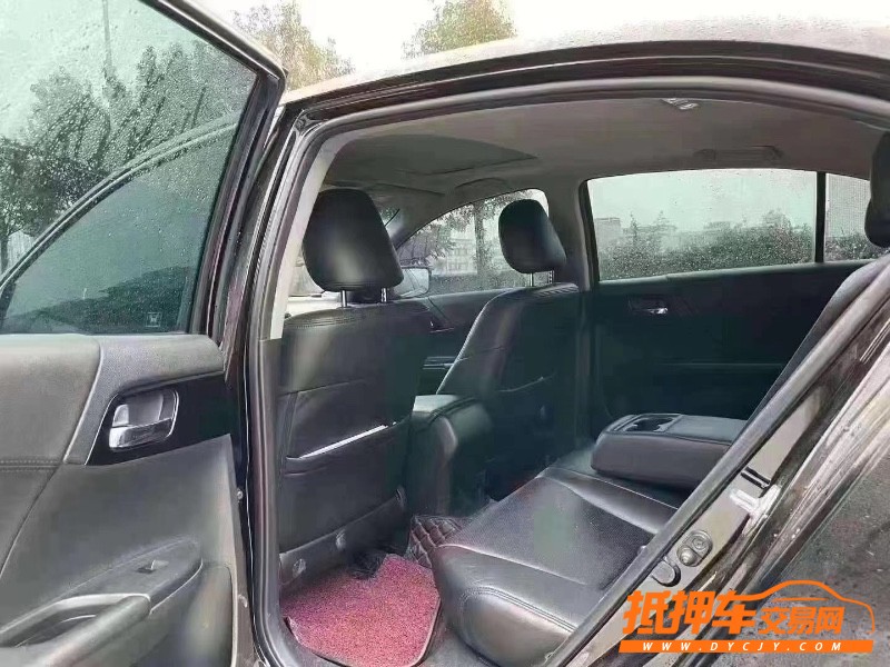 烟台18年本田雅阁3