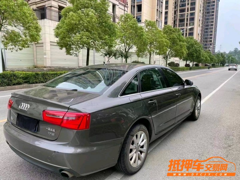 常德15年奧迪A6L5