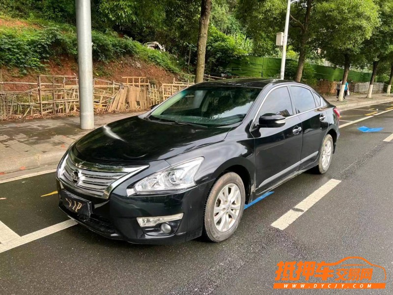岳陽16年日產天籟3