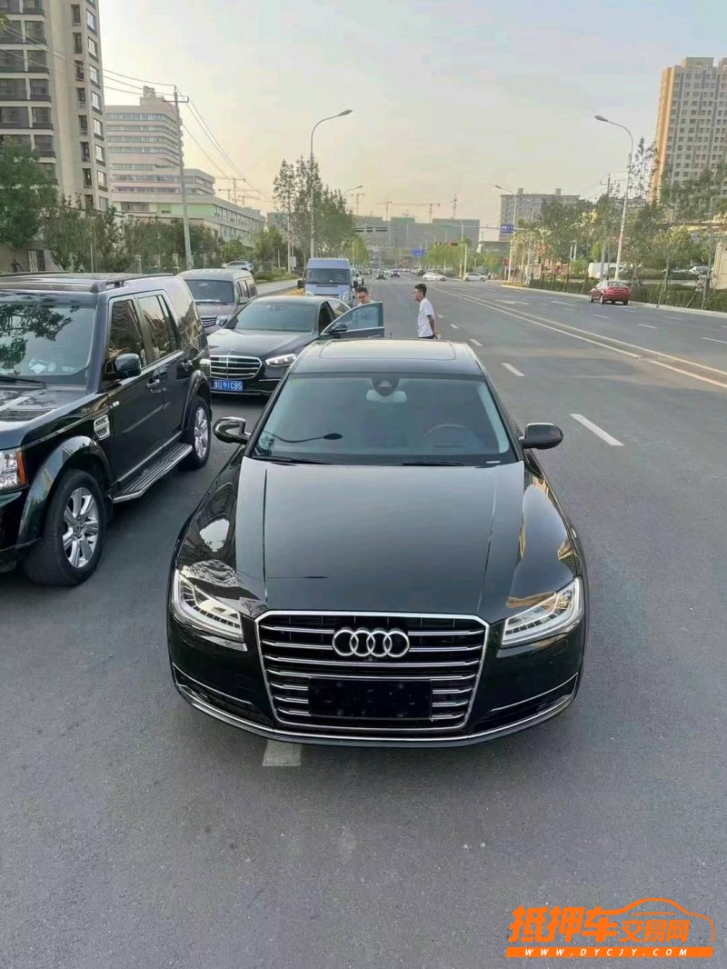 潍坊17年奥迪A8L1
