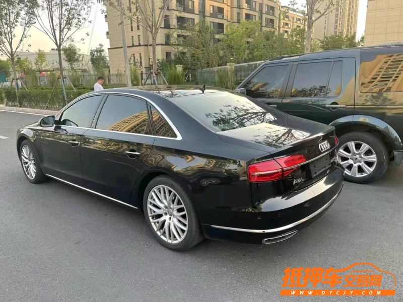 潍坊17年奥迪A8L7