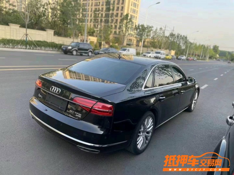 潍坊17年奥迪A8L8