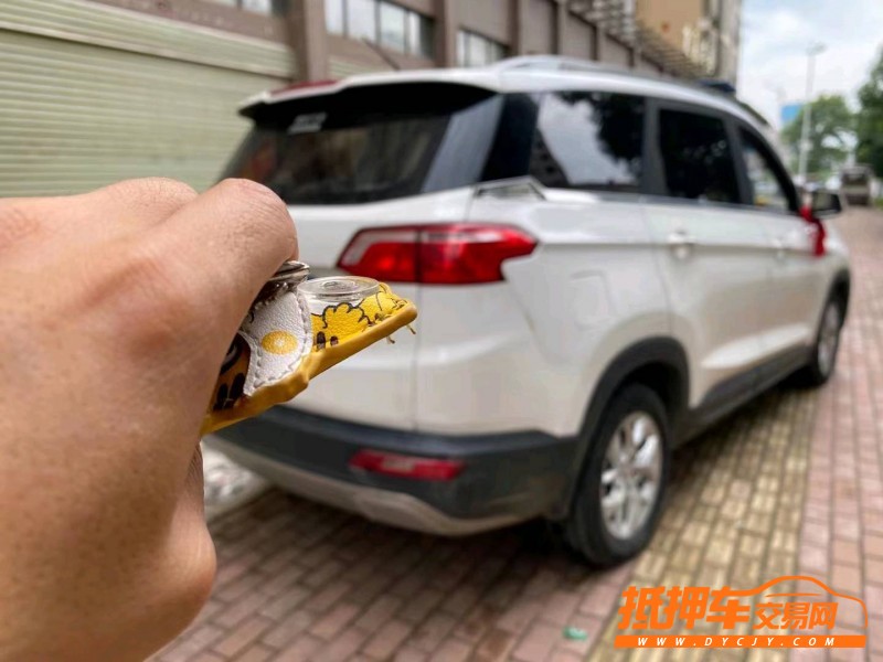 岳陽18年五菱汽車宏光S36