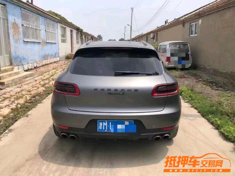 天津14年保時捷Macan2