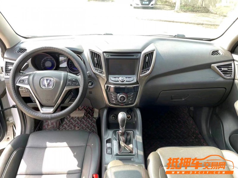 荊門17年長安汽車CS758