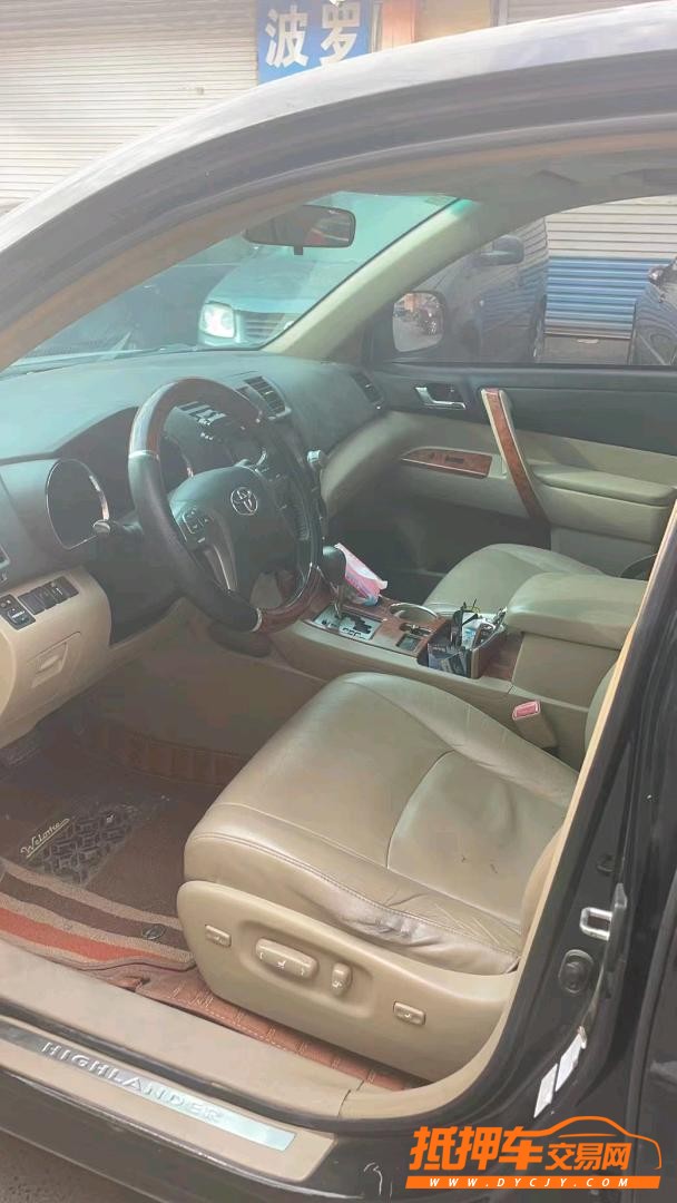 潍坊10年丰田汉兰达4