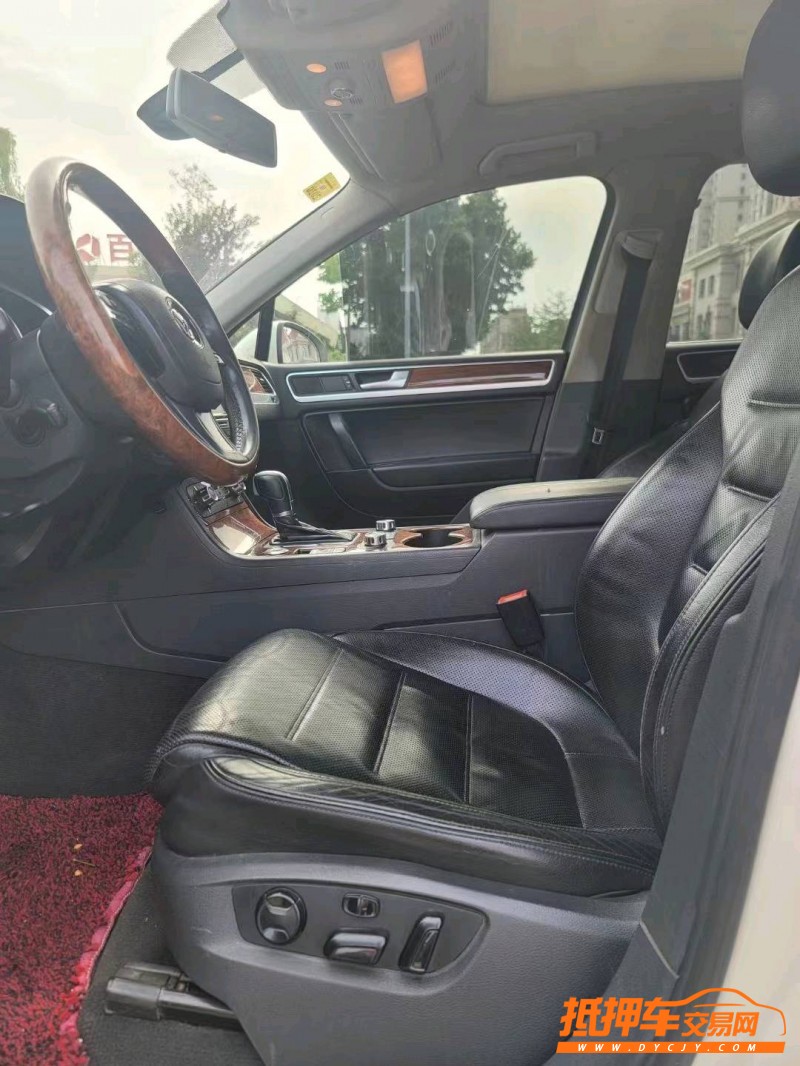 潍坊12年大众途锐6