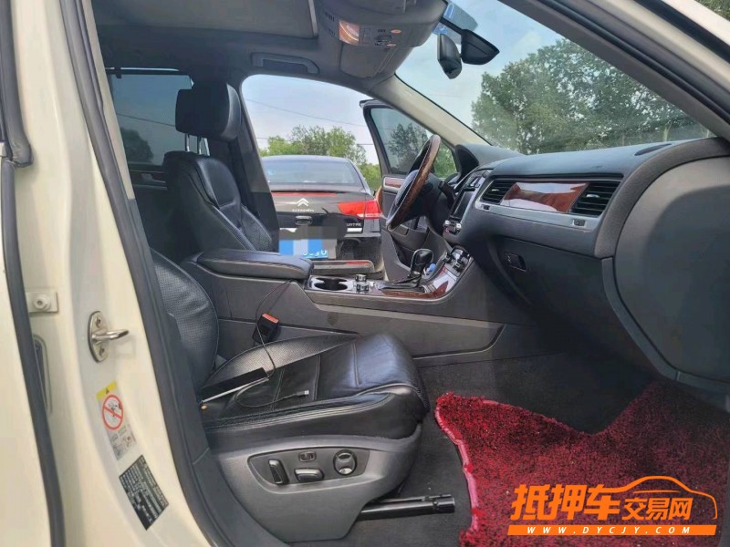 潍坊12年大众途锐4