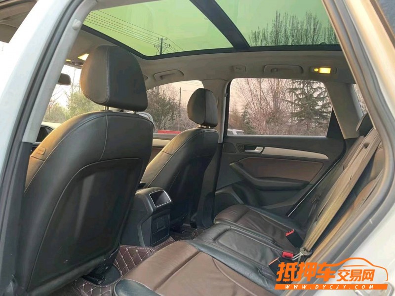 濟寧17年奧迪Q53