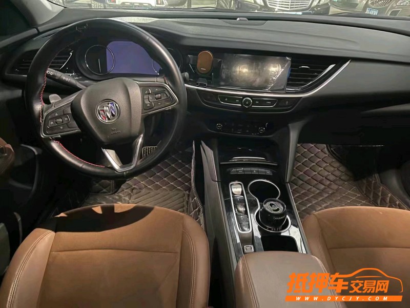 潍坊21年别克君威8