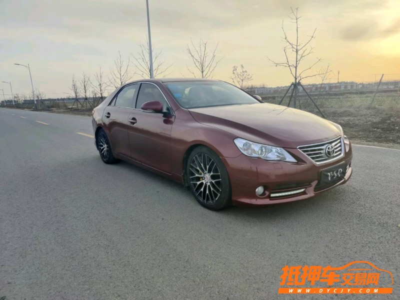 徐州12年丰田锐志3