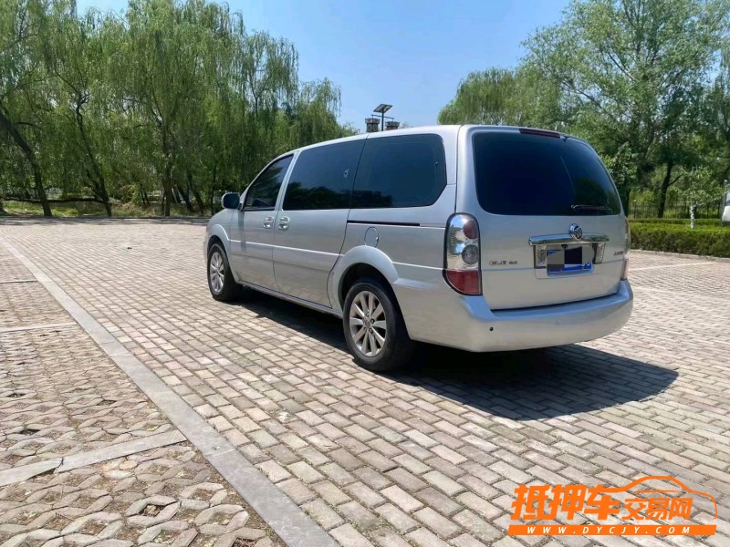 潍坊13年别克GL84