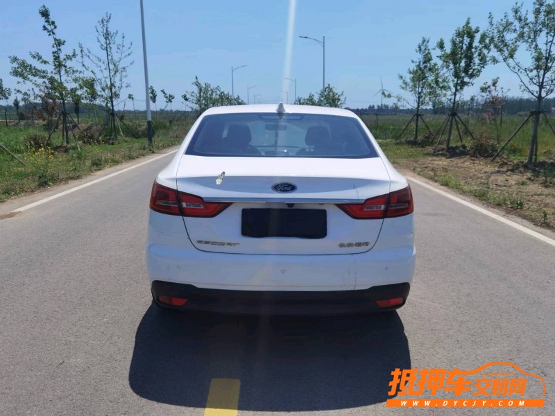 徐州19年福特福睿斯7