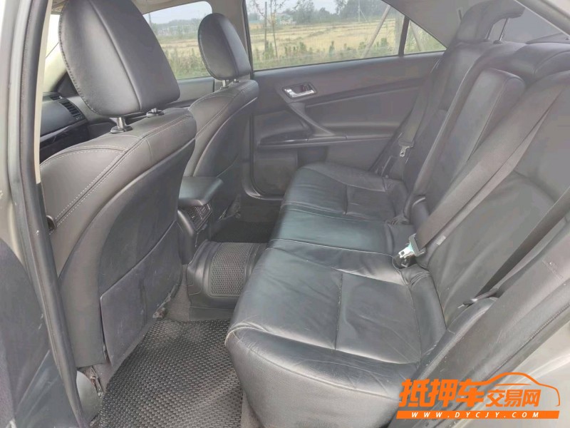 徐州11年丰田锐志4