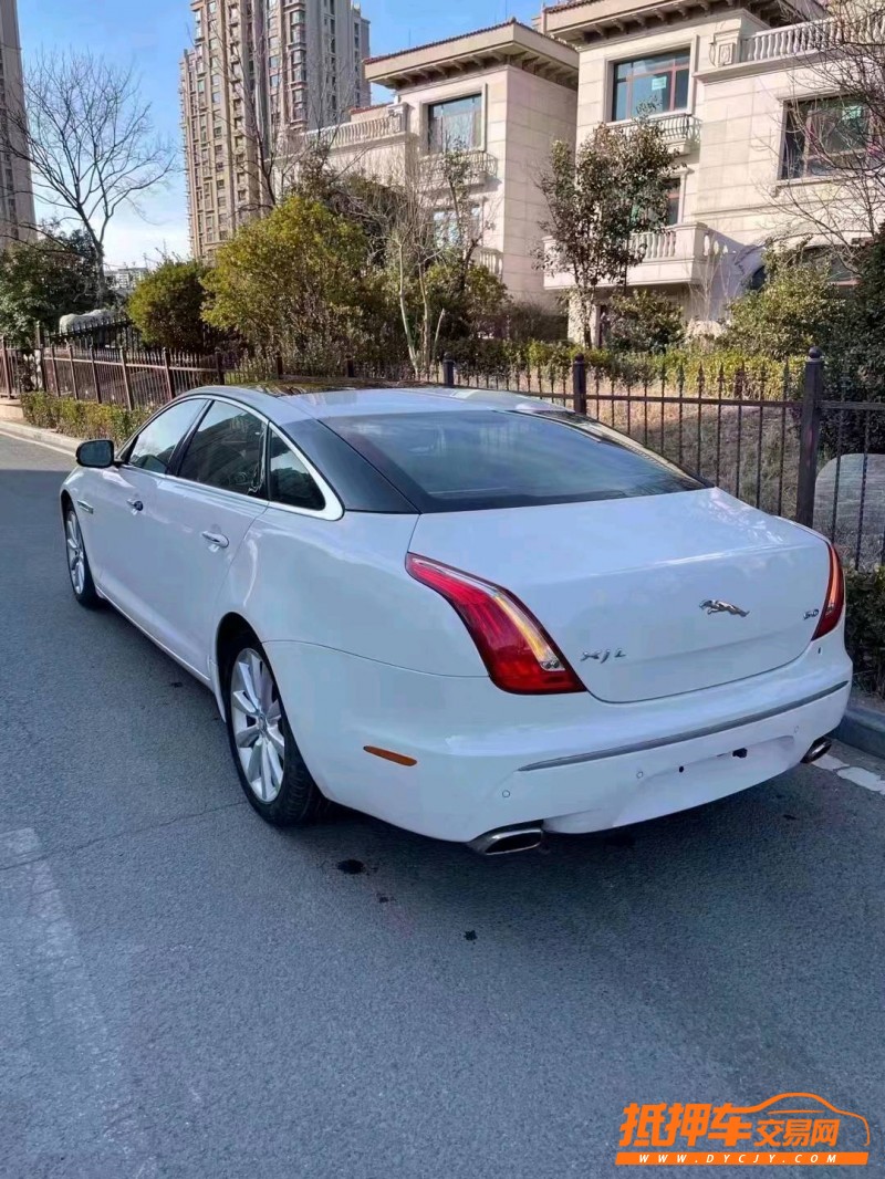 煙臺10年捷豹XJL6