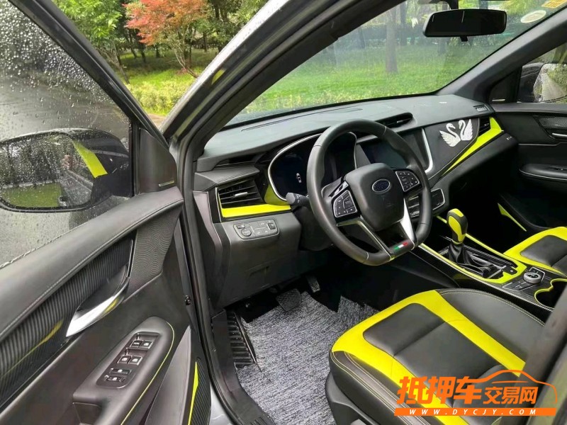 湖州21年SWM斯威汽車G012