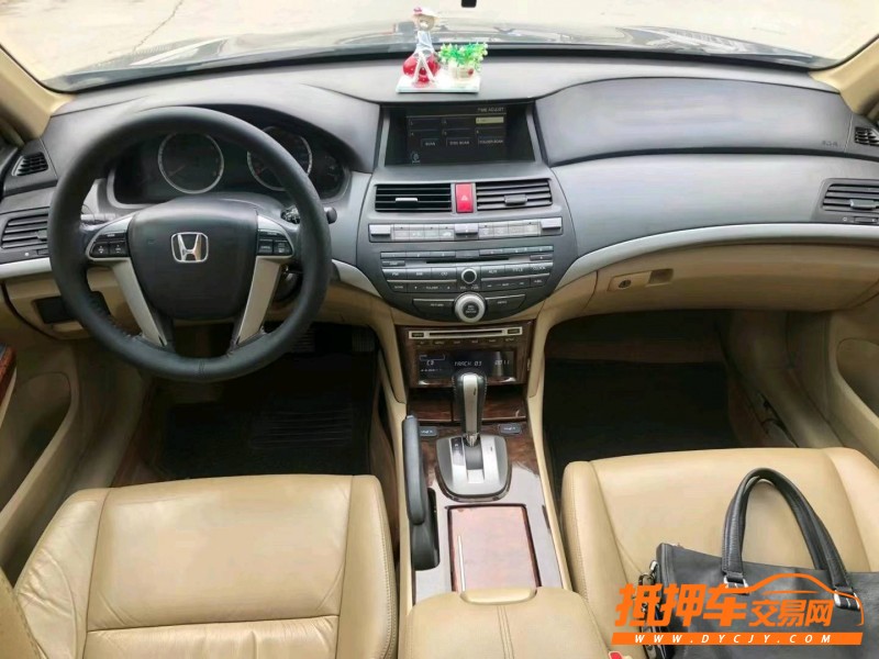 潍坊12年本田雅阁4