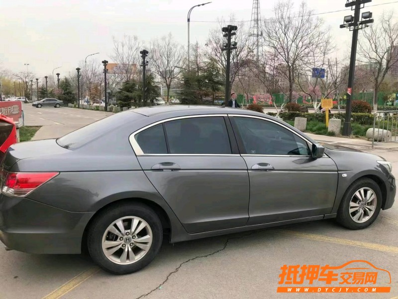 潍坊12年本田雅阁7