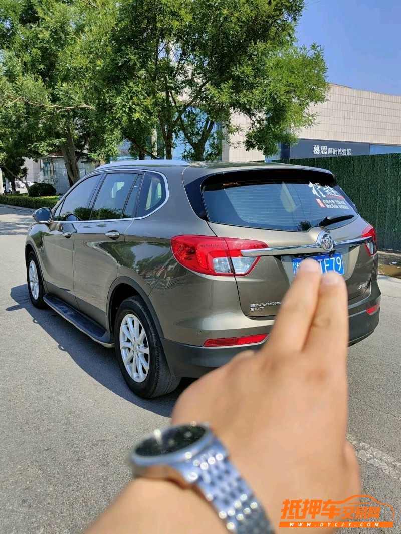 聊城17年别克昂科威6