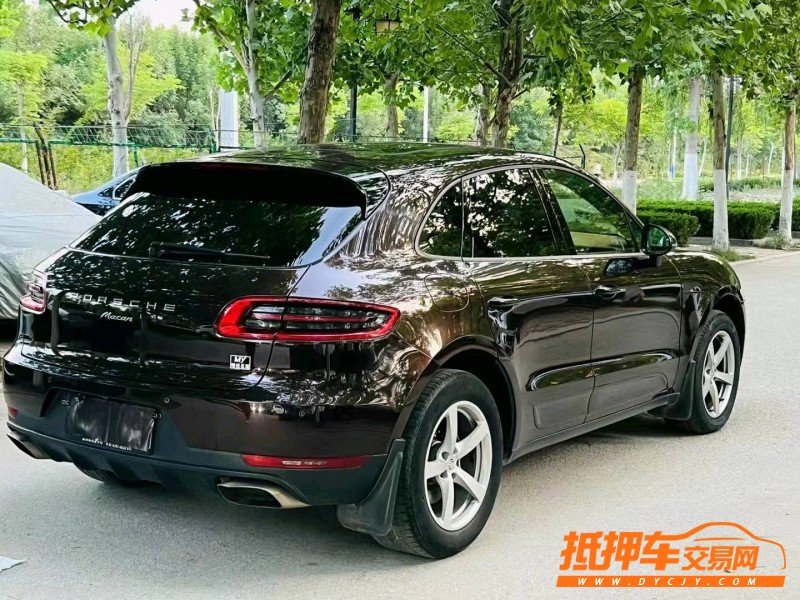 聊城15年保时捷Macan8