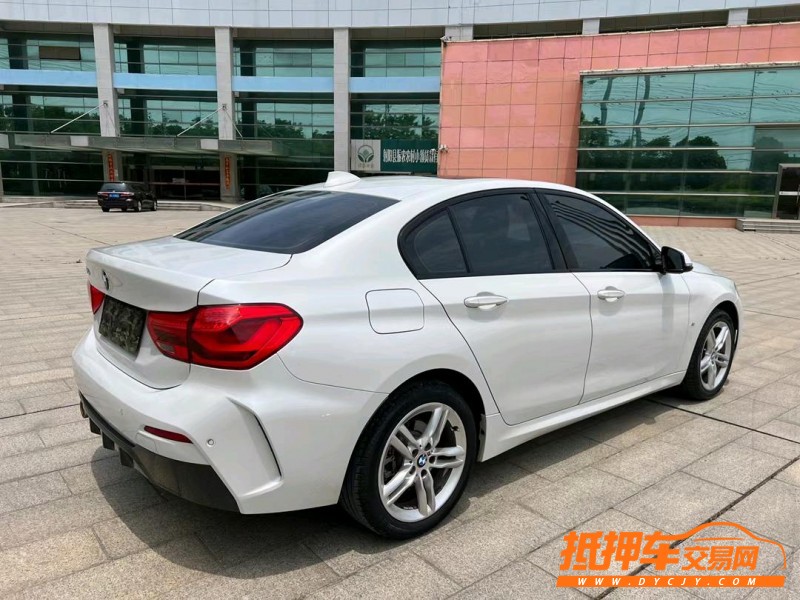 徐州19年宝马1系5