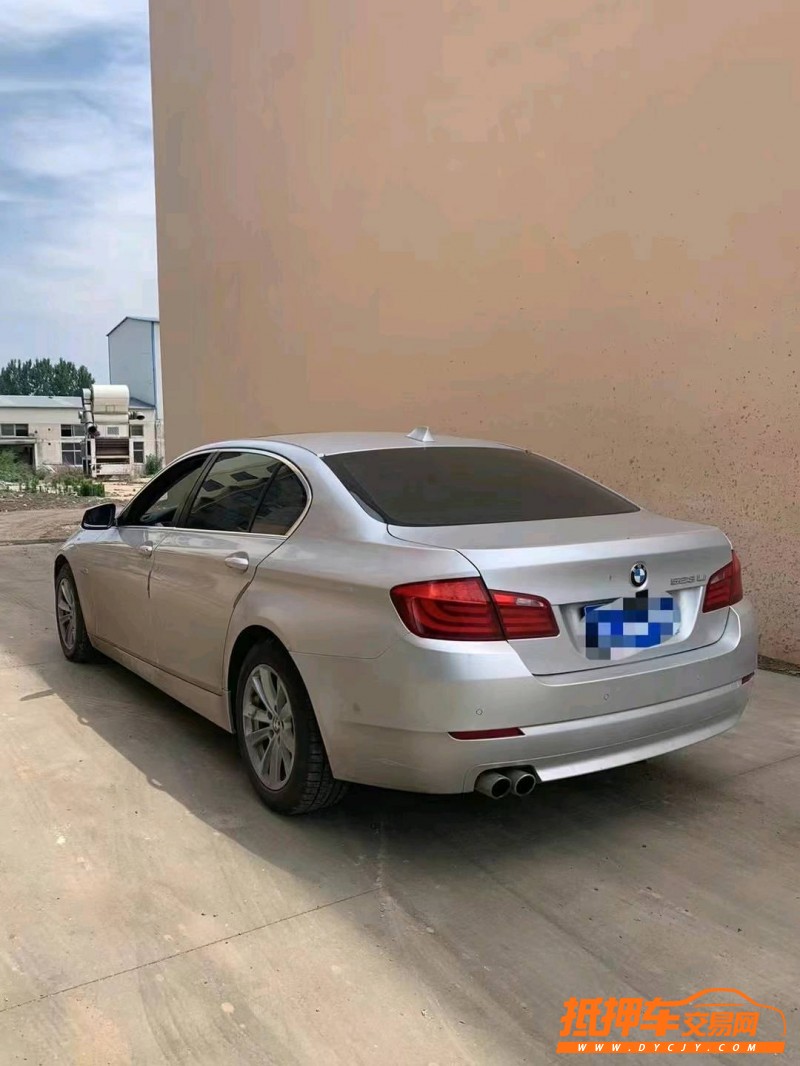 潍坊11年宝马3系3