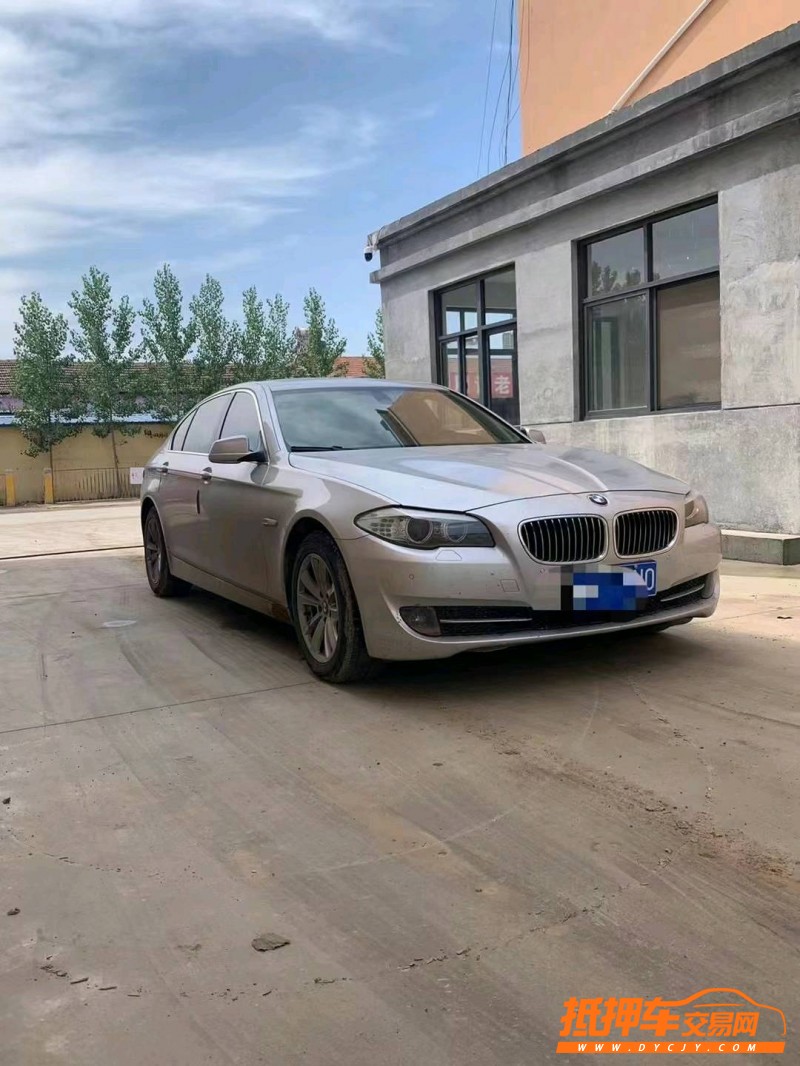 潍坊11年宝马3系5