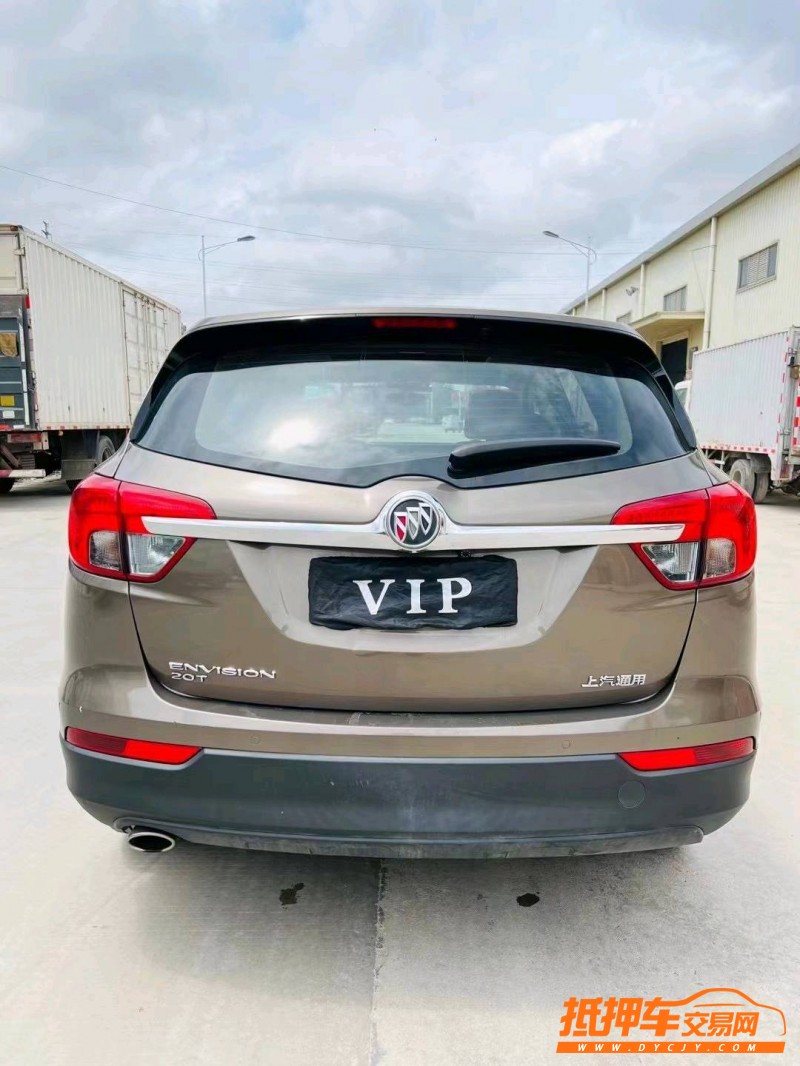 东莞16年别克昂科威8