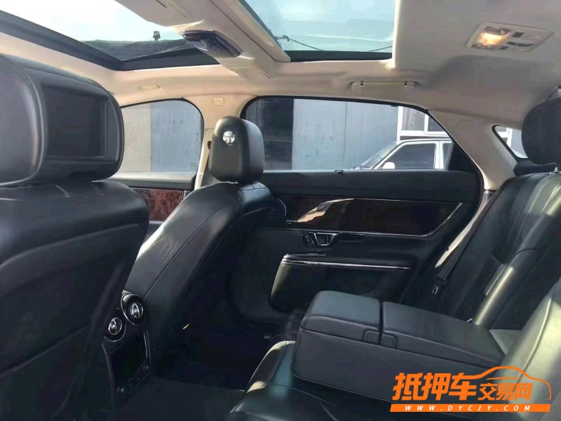 天津15年捷豹XJL3