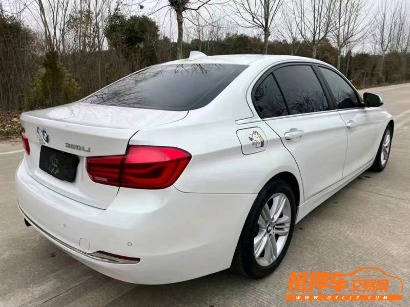 徐州16年宝马3系8