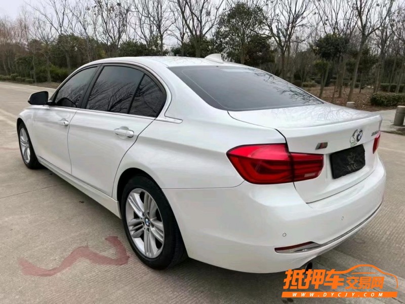 徐州16年宝马3系9