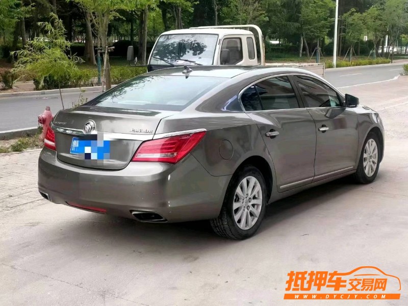 潍坊16年别克君越5