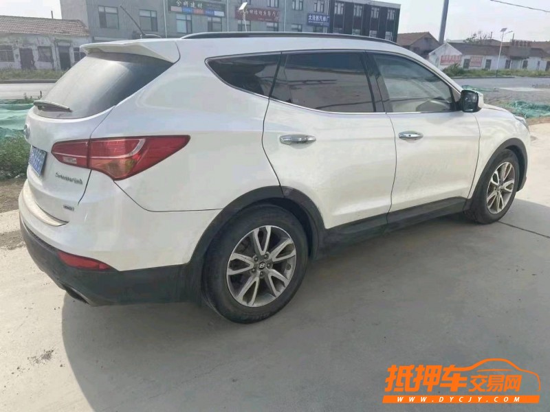 潍坊14年现代新胜达5