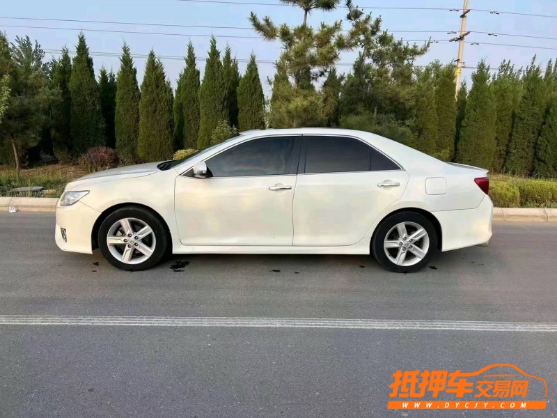 潍坊15年丰田凯美瑞9