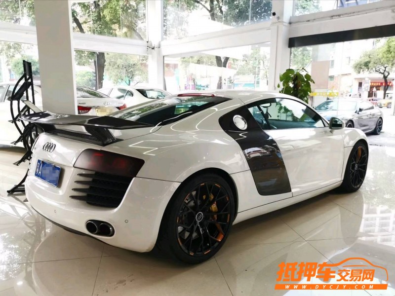 廣州09年奧迪R83
