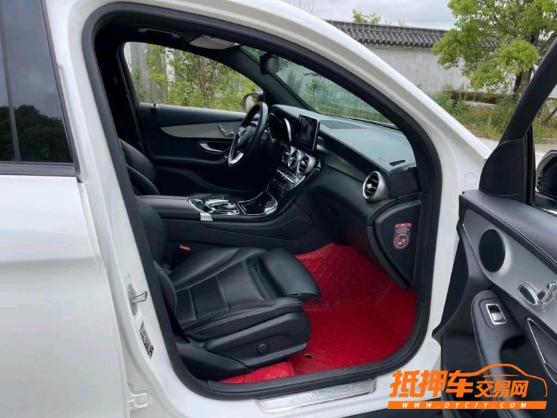 盐城17年奔驰GLC6
