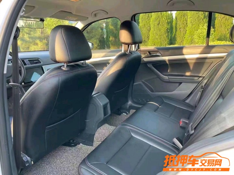 潍坊19年大众朗逸5