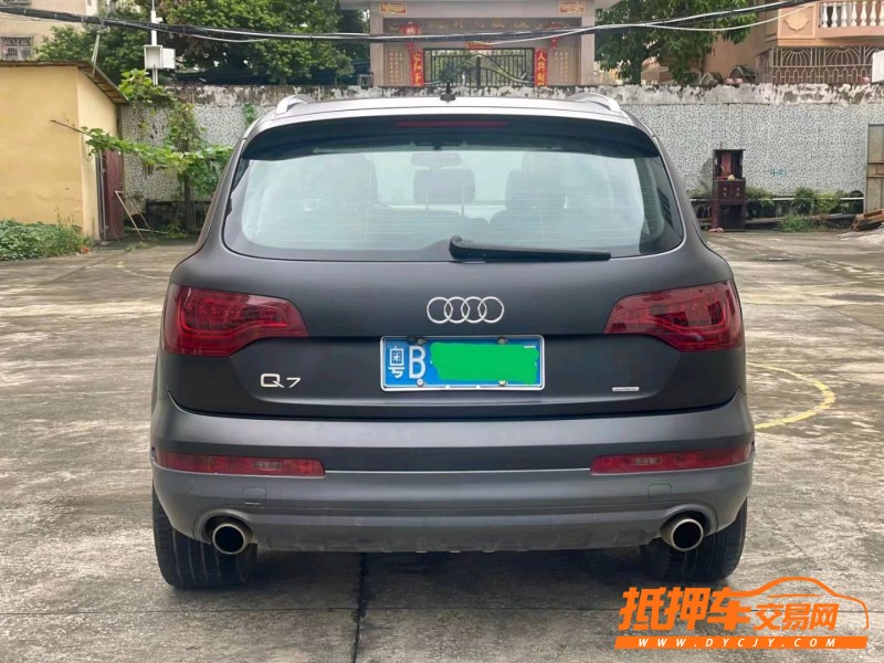 廣州10年奧迪Q79