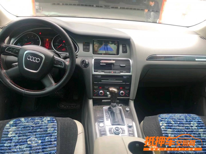 青岛11年奥迪Q74