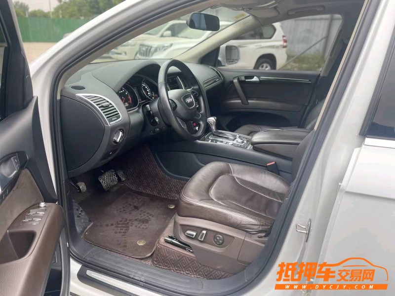鄭州13年奧迪Q74