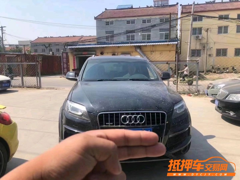 青岛13年奥迪Q71