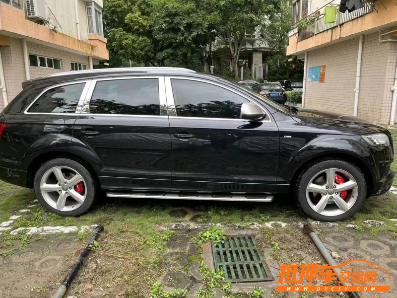 青岛14年奥迪Q77