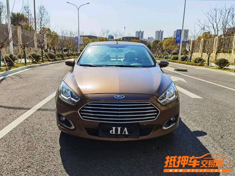 徐州15年福特福克斯1